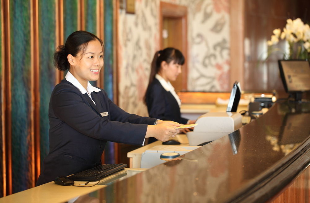 Weilai Conifer Hotel Zhengzhou Extérieur photo